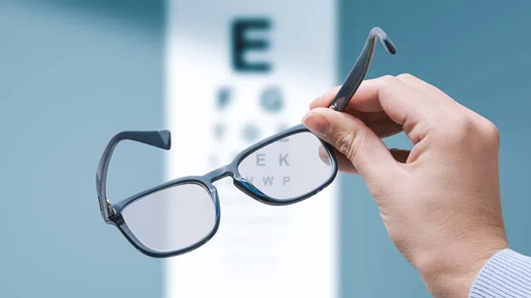 os oculos piorma visão dr jose nasser substack